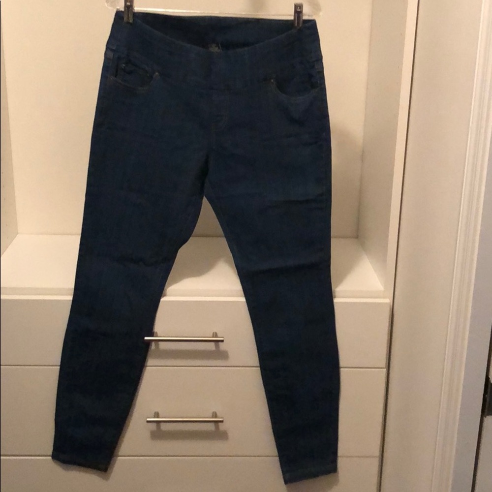 Hue Wide Waisted Denim Leggings